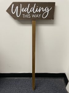 WEDDING THIS WAY STANDING WOOD SIGN-image